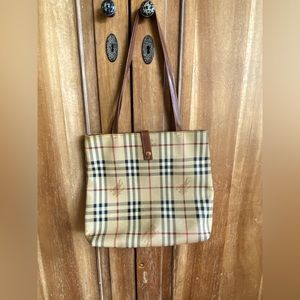 Burberry snap tote shoulder bag